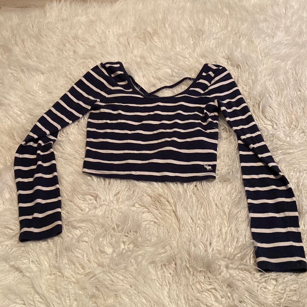 Cropped long sleeve
